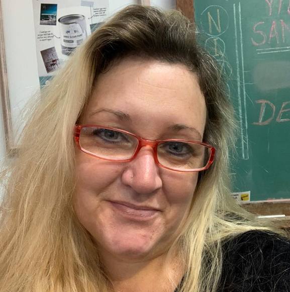 Meet your Posher, Kim - Picture 1 of 1